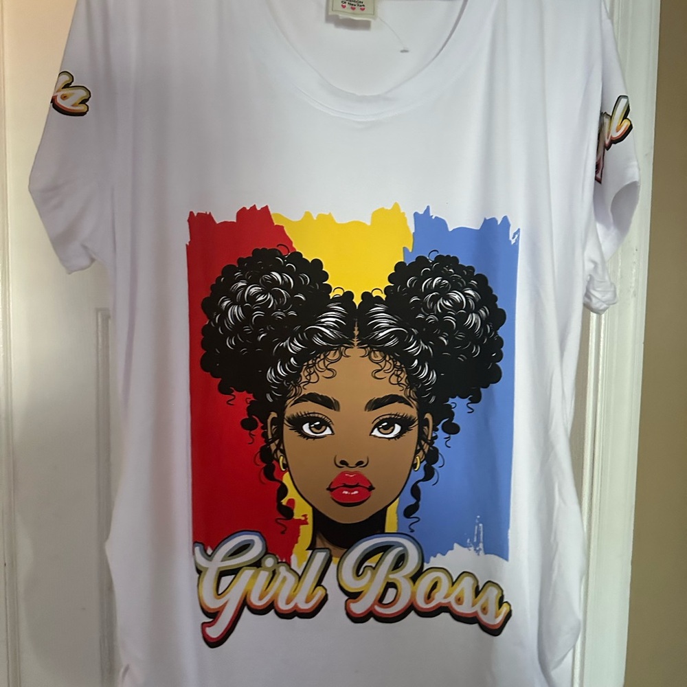 Girl Boss Graphic Tee - White- NWT 💝